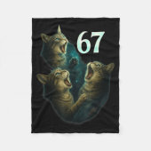 67 Meme Cat Howling At 67 Funny 6 7  Fleece Deken (Voorkant)