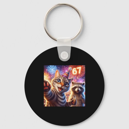 67 Meme Cat Raccoon New Year Selfie Funny Birthday Sleutelhanger (Voorkant)