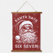 67 Meme Funny Santa Says Six Seven Christmas Hangend Wandkleed (Voorkant)