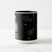 67 Meme Funny Santa Says Six Seven Christmas Tweekleurige Koffiemok (Center)