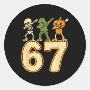 67 Meme Grappige Halloween-nummers Zes Zeven Manne Ronde Sticker