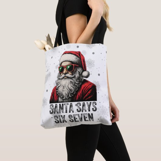 67 Meme Grappige Kerstman Zegt Zes Zeven Kerstmis Tote Bag (Dichtbij)