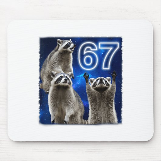 67 Meme Raccoon Howling At The Moon Parody Six Sev Muismat (Voorkant)