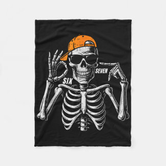 67 Meme Trendy Skelet Halloween Grappig Six Seven  Fleece Deken