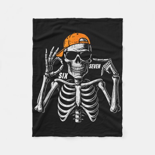 67 Meme Trendy Skelet Halloween Grappig Six Seven Fleece Deken (Voorkant)