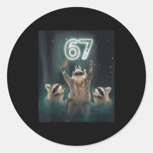 67 Meme Wasbeer Huilt naar de Maan 6 7 Grappig Rar Ronde Sticker