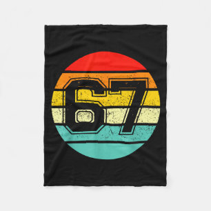 67 Meme Zes Zeven 6 7 Meme Grappig Nummer Vintage Fleece Deken