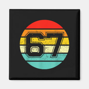 67 Meme Zes Zeven 6 7 Meme Grappig Nummer Vintage  Magneet