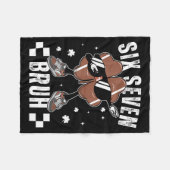 67 Meme Zes Zeven Bruh Klaver Voetbal St Patrick Fleece Deken (Voorkant (Horizontaal))