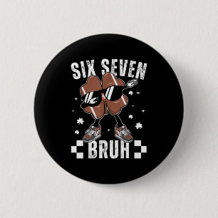 67 Meme Zes Zeven Bruh Shamrock Voetbal St Patric Ronde Button 5,7 Cm