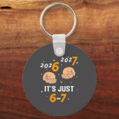67 Nye 2026 New Years Funny 6 7 Number Six Seven M Sleutelhanger (Voorkant)