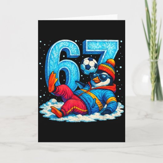67 Pinguïn Voetbal Grappig Winter Meme Cadeau _1  Kaart (Voorkant)