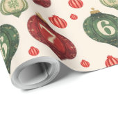 67 Retro Christmas Ornament Wrapping Paper Cadeaupapier (Rol Hoek)