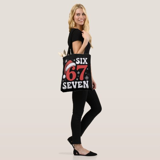67 Santa Hat Christmas Six Seven Funny Sayings Tote Bag (Op model)