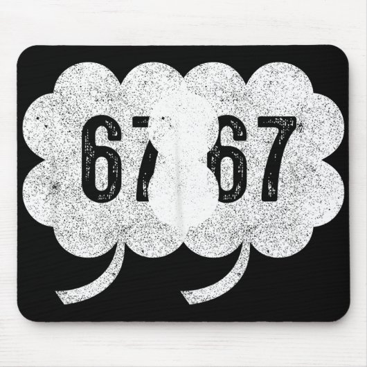 67 Shamrock Meme St Patrick’s Day Retro Green Luck Muismat (Voorkant)