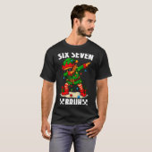 67 Six Seven Bruh Funny Christmas Dabbing Elf 6 7  T-shirt (Voorkant volledig)
