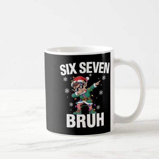 67 Six Seven Burh Grappig Kerstmis 6 7 Meme Mannen Koffiemok (Rechts)