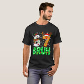 67 Six Seven Funny Snowman Reindeer Bruh 6 7 Meme T-shirt (Voorkant volledig)