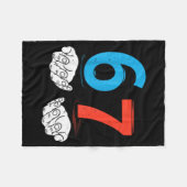 67 Six Seven Meme Gen Alpha Slang 6 7 Hands Funny  Fleece Deken (Voorkant (Horizontaal))