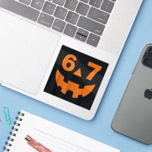 67 Six Seven Nummer Gezicht Halloween Sticker
