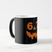 67 Six Seven Pompoen Gezicht Halloween Mok (Voorkant links)