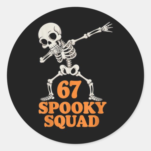 67 Spooky Squad Halloween Skelet Ronde Sticker (Voorkant)