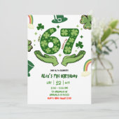 67 St Patrick Birthday Invitation Kaart (Staand voorkant)