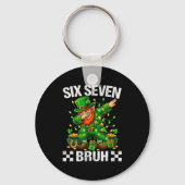 67 St Patricks Funny Six Seven Meme Leprechaun Boy Sleutelhanger (Voorkant)
