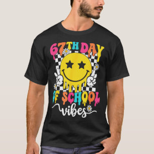 67e dag van school trillingen Funny Six Seven 67 M T-shirt