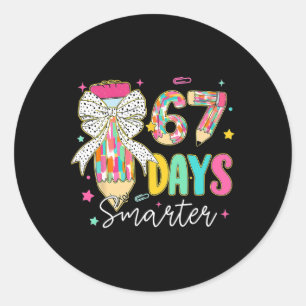 67e schooldag 67 dagen slimmer Coquette strik Te Ronde Sticker