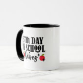 67e schooldag sfeer grappig 6 7 zes zeven meme mok (Voorkant links)
