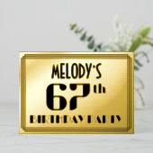 67e verjaardag: Art Deco Kijk "67" en naam Folie Uitnodiging (Staand Voorkant)