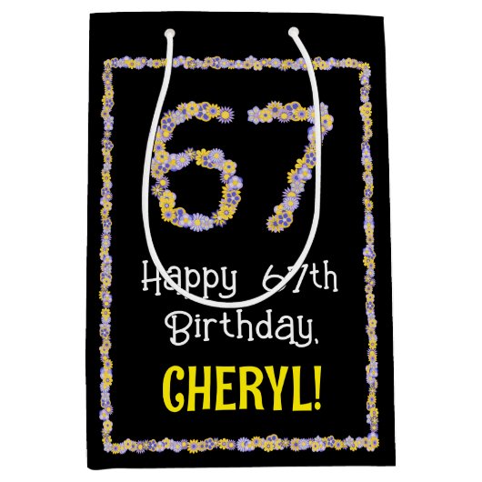 67e verjaardag: Floral Flowers Number, Custom Name Medium Cadeauzakje (Voorkant)