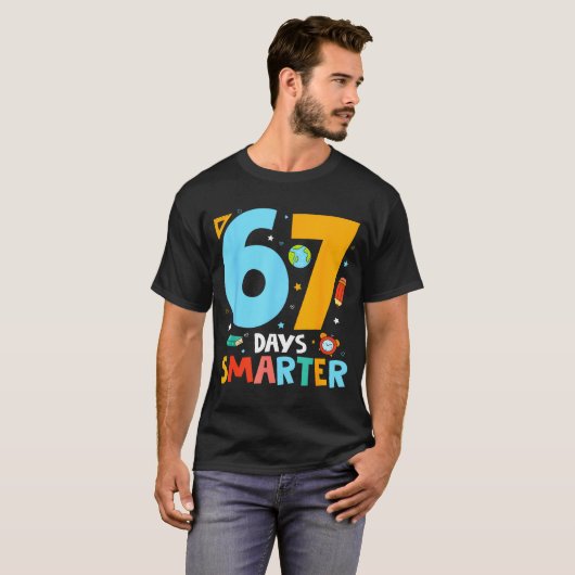 67th Day Of School Funny 67 Days Smarter Teacher B T-shirt (Voorkant volledig)