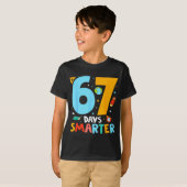 67th Day Of School Funny 67 Days Smarter Teacher B T-shirt (Voorkant volledig)