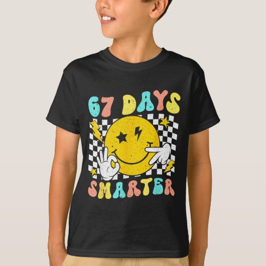 67th Day Of School Shirt 67 Days Smarter Teacher B (Voorkant)