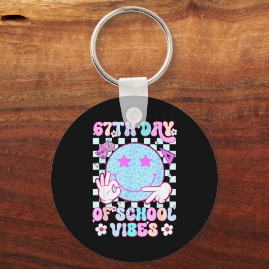 67th Day Of School Vibes 67 Meme Cute Smile Face T Sleutelhanger (Voorkant)
