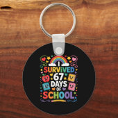 67th Day Rainbow Teacher I Survived 67 Days Of Sch Sleutelhanger (Voorkant)