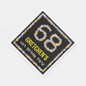 68e verjaardag: Floral Flowers Number, Custom Name Servet (Hoek)