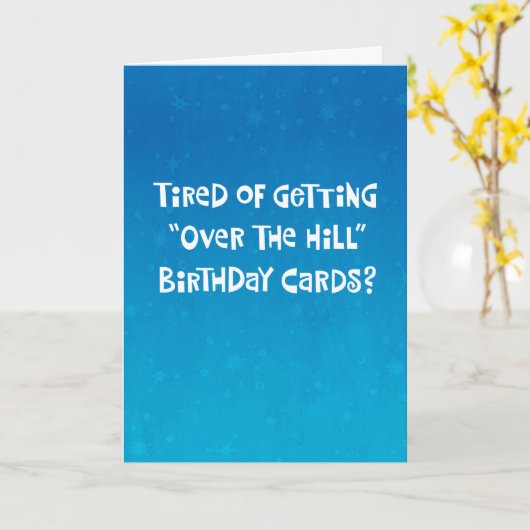 68e verjaardag Grappig over de heuvel Kaart (Gele Bloem)