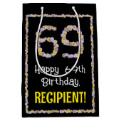 69e verjaardag: Floral Flowers Number, Custom Name Medium Cadeauzakje (Voorkant)