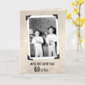 69th Birthday Humor Young Boys With Baseball Bats  Kaart (Gele Bloem)