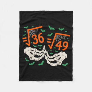 6 7 Halloween Wiskunde Vierkantswortel 67 Meme Gen Fleece Deken