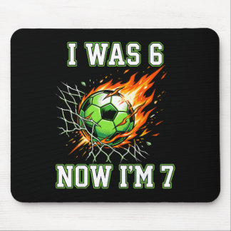 6 7 Ik Was 6 Nu Ben Ik 7 Voetbal Verjaardag Voetba Muismat