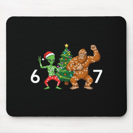 6 7 Meme Christmas Alien Sasquatch Six Seven Fun Muismat (Voorkant)