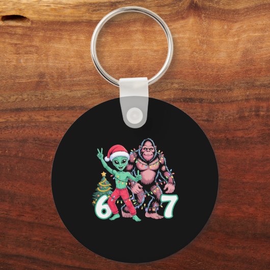 6 7 Meme Christmas Alien Sasquatch Six Seven Fun  Sleutelhanger (Voorkant)