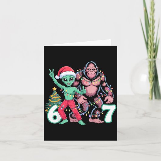 6 7 Meme Kerstmis Alien Sasquatch Zes Zeven Pret Kaart (Voorkant)