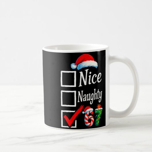 6 7 Meme Nice Naughty 67 Christmas Brain Rot Funny Koffiemok (Rechts)