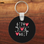 6 7 Meme Zes Zeven 67 Grappig Xoxo Spel Valentijn Sleutelhanger (Voorkant)