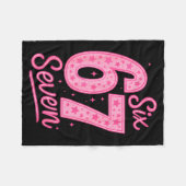 6 7 Number 67 Nk Six Seven Meme Slang Womens Girls Fleece Deken (Voorkant (Horizontaal))